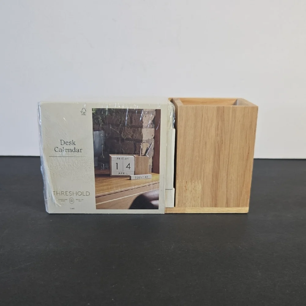 NEW Threshold Natural Wood Desk Calendar and Pencil/Pen Cup